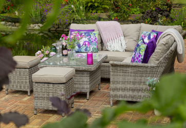 KatieBlake_Garden_Furniture_Sofa