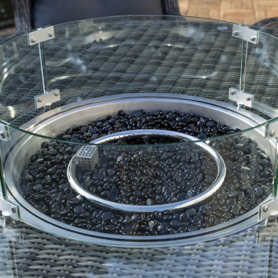 Co-ordinated garden furniture options to create a comprehensive & cohesive outdoor living area