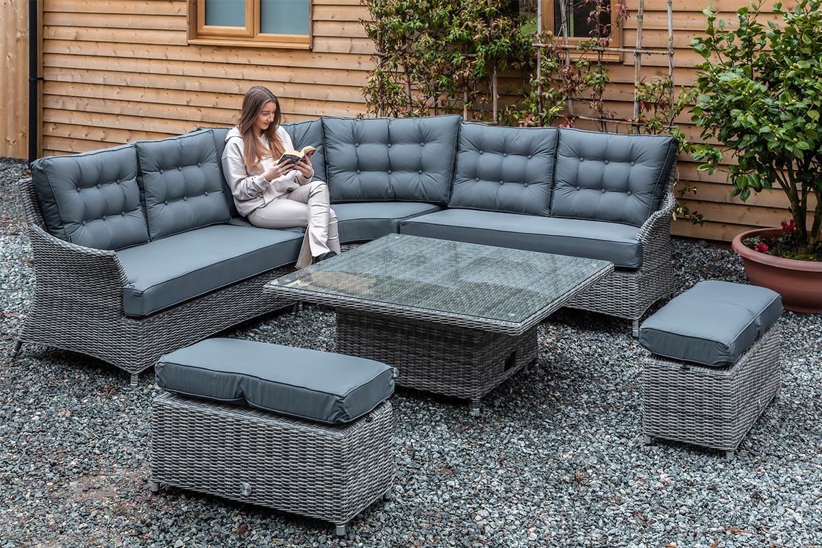 Mayberry Luxurious Durable Outdoor Rattan Garden Furniture