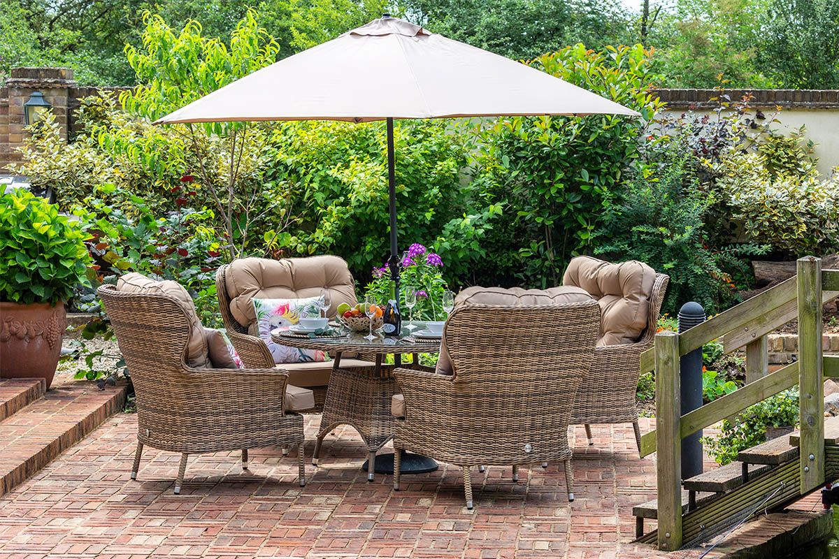 Mayberry Luxurious Durable Outdoor Rattan Garden Furniture