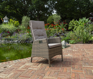 Sandringham 8 Chair Rectangular Reclining Set