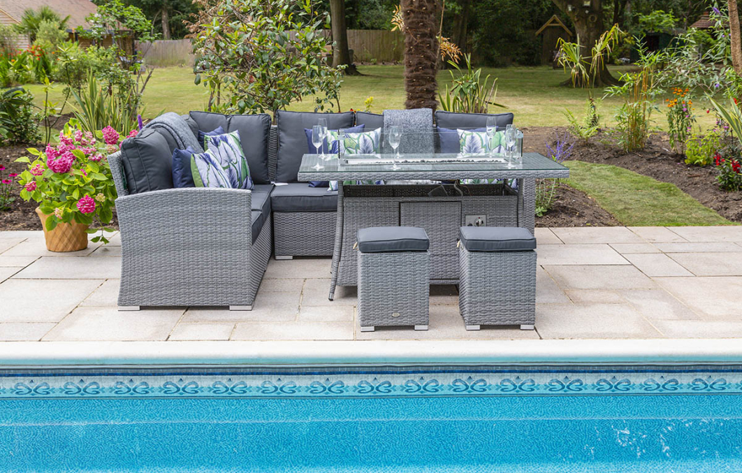 Sandringham KD High Dining Corner Fire Pit Set