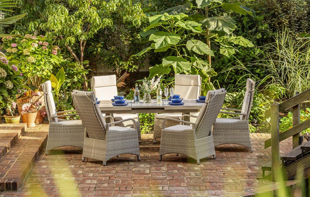 Marlowe Luxe 6 Seat Reclining Dining Set with Rectangular Extending Table