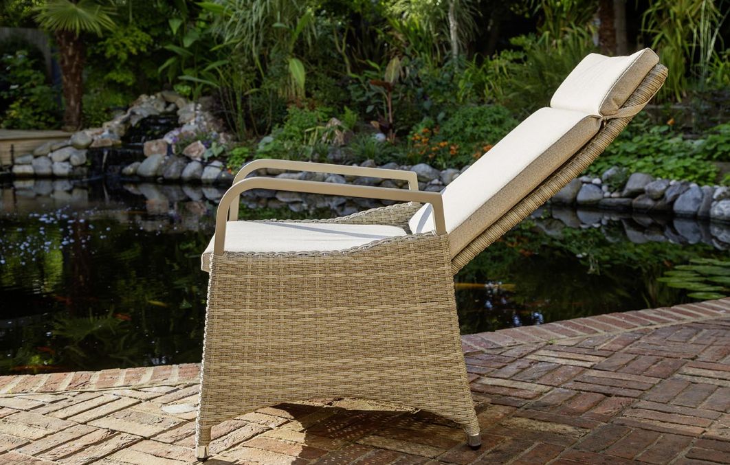 Marlowe Luxe 6 Seat Reclining Dining Set with Rectangular Extending Table