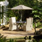 Marlowe Artisan 6-Seat Extending Dining Set