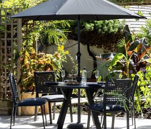 Marlowe Artisan 4-Seat Dining Set with Parasol