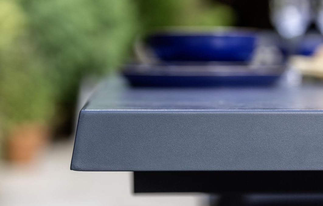 Marlowe Artisan 6-Seat Extending Dining Set