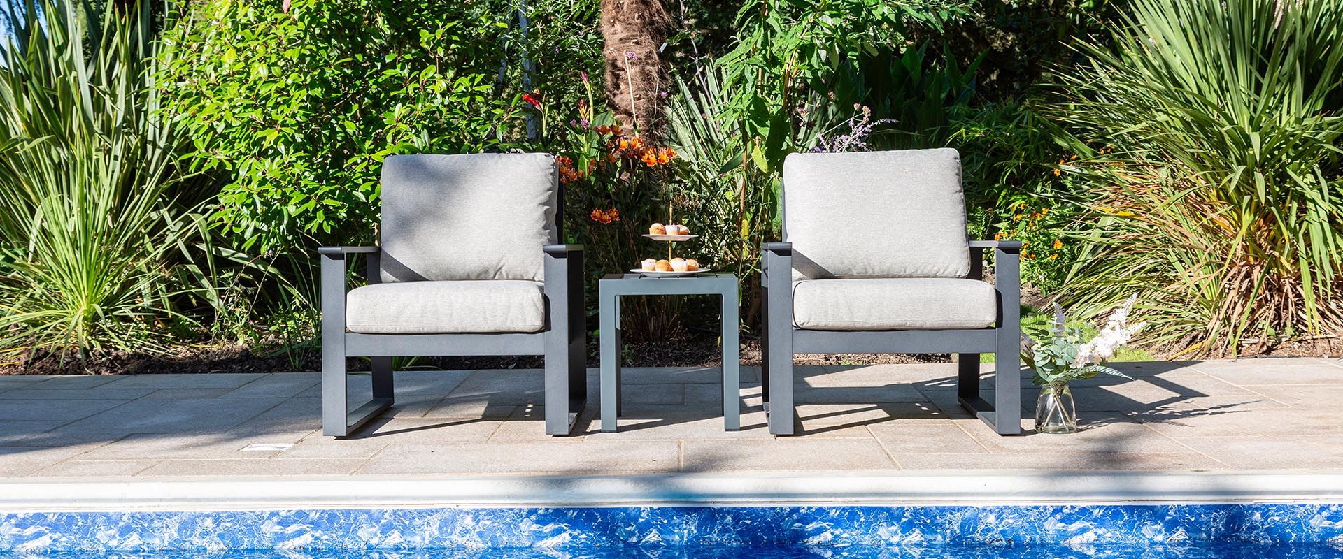 Windsor 2 Seat Aluminium Lounge Set