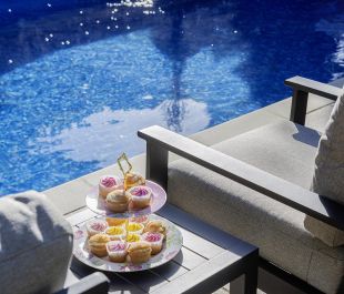 Windsor 2 Seat Aluminium Lounge Set