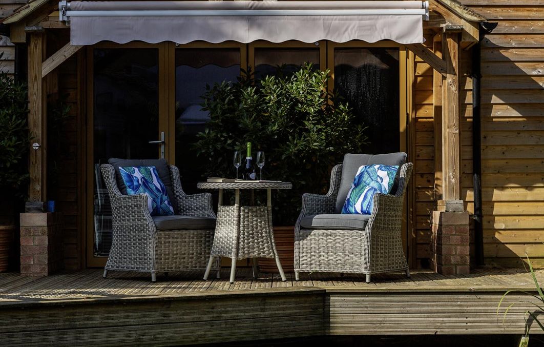 Windsor Heritage 2 Seat Rattan Bistro Set with 70cm Table