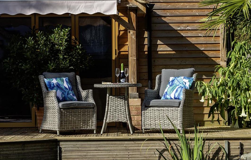 Windsor Heritage 2 Seat Rattan Bistro Set with 70cm Table