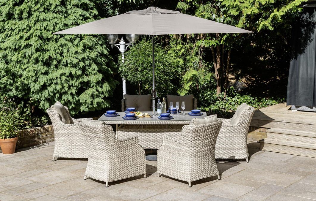 Windsor Heritage 6 Seat Dining Set with Rectangular Table