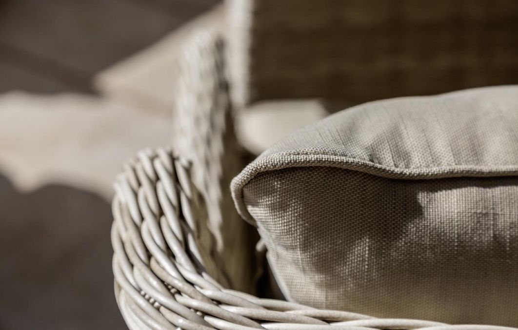 Windsor Heritage 6 Seat Dining Set with Rectangular Table