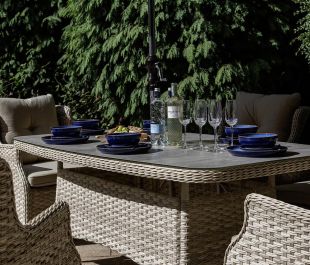 Windsor Heritage 6 Seat Dining Set with Rectangular Table