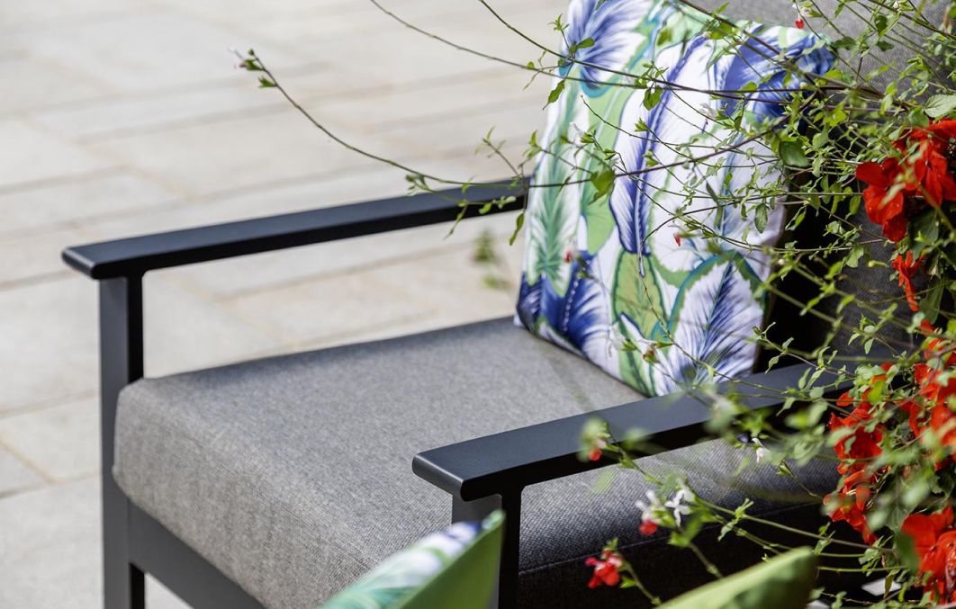 Windsor 2 Seat Aluminium Lounge Set