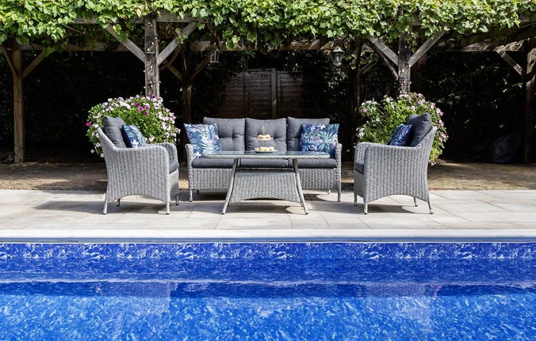 Verona 3 Seat Sofa with 2 Armchairs & Coffee Table