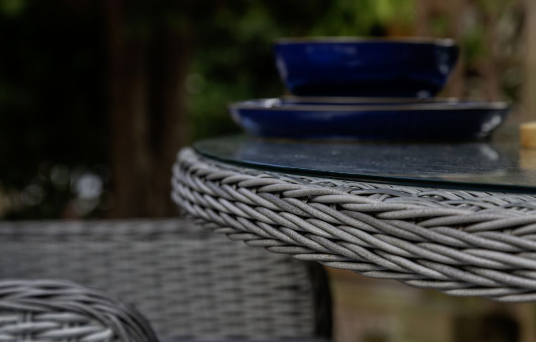 Verona 4 Seat Dining Set with 120cm Round Dining Table