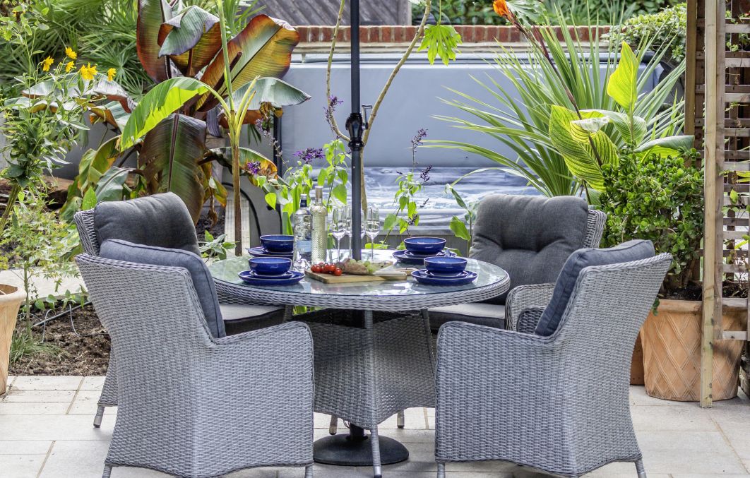 Verona 4 Seat Dining Set with 120cm Round Dining Table