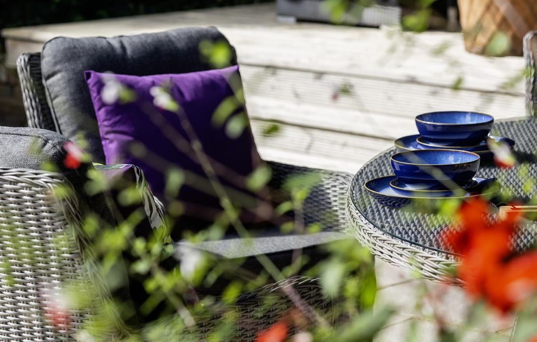 Verona 6 Seat Dining Set with 140cm Round Dining Table