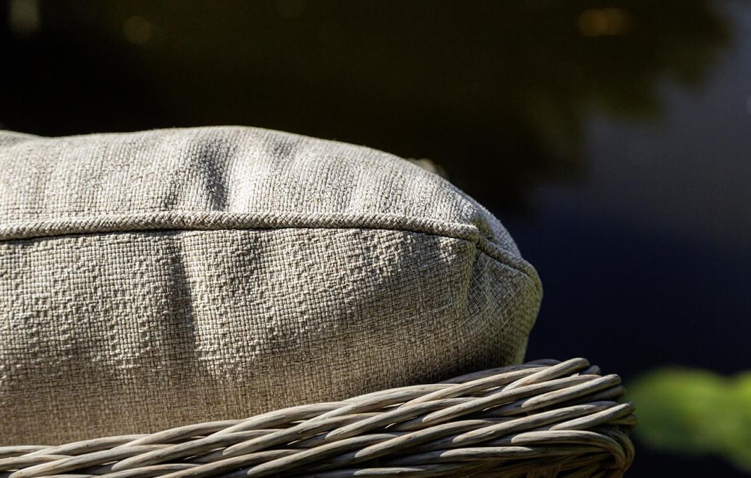 Florence Lounge Set – 2 Chairs, 50cm x 50cm Table + Cover