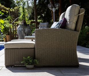 Savannah Deluxe Reclining Lounge Set 2 Chairs 2 Footstools Table