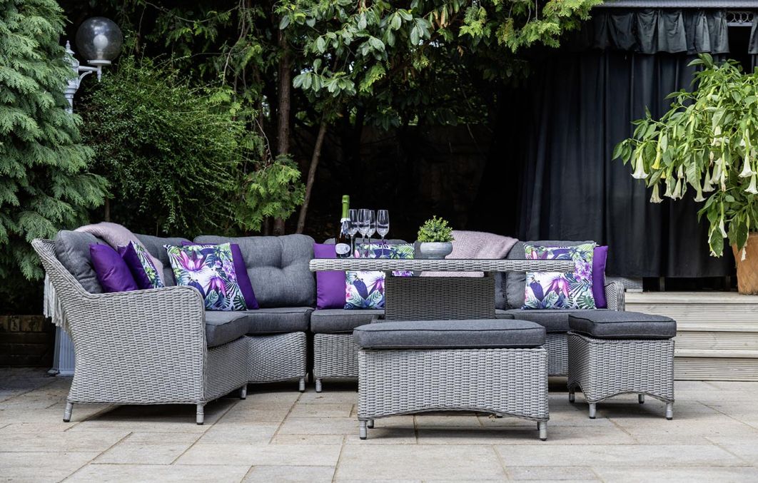 Valencia Large Corner with Height Adjustable Table & 2 Stools