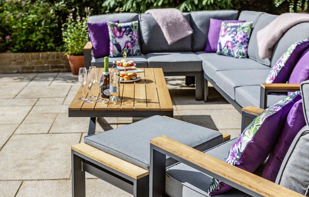 Knightsbridge Corner set with Hi/Lo table, Reclining Chair and Footstool