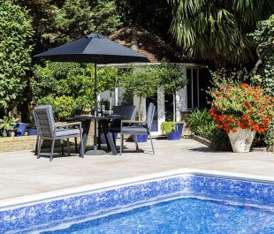 Knightsbridge 4 Seat Dining Set with 120cm Ceramic Table