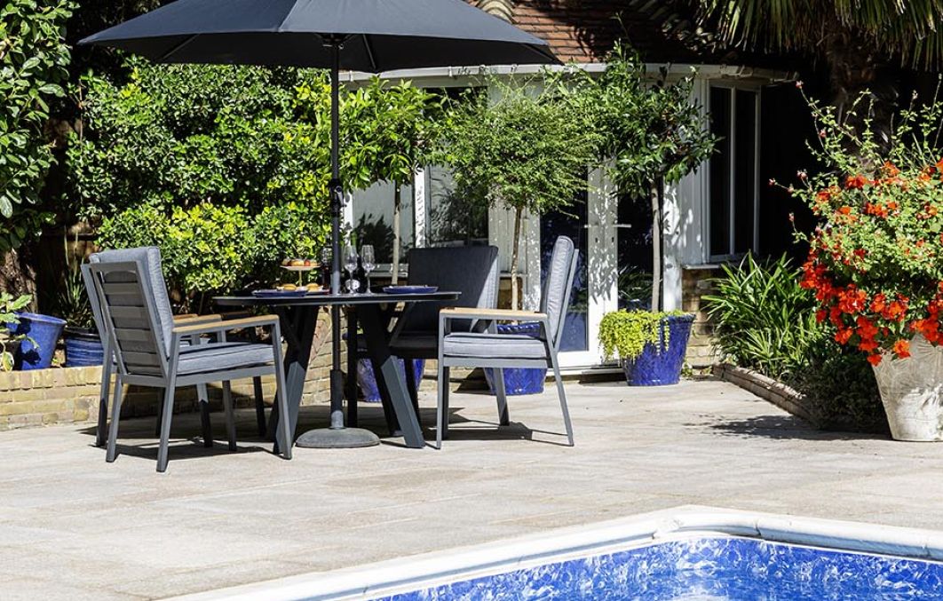 Knightsbridge 4 Seat Dining Set with 120cm Ceramic Table