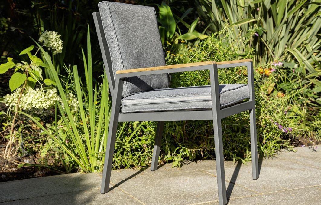 Knightsbridge 4 Seat Dining Set with 120cm Ceramic Table