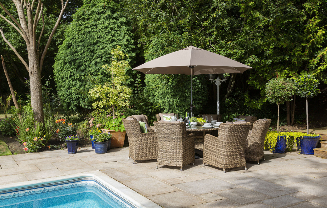 Katie Blake Garden Furniture Seville 8 Seat Dining Set