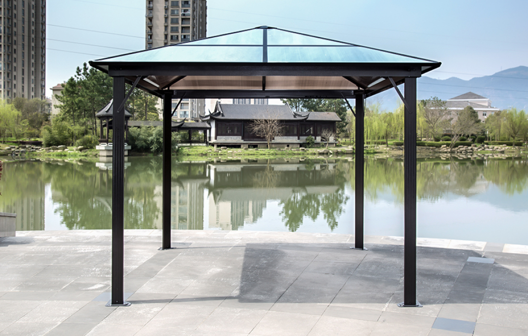 Aspen Gazebo Polycarbonate Roof With Curtains